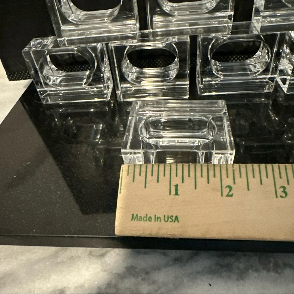 Lucite acrylic set of 8 napkin ring holders rectangular